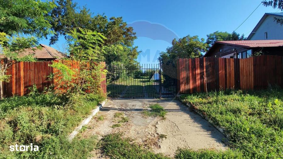 Casă cu 4 camere cu Teren 1294 Mp în Tâncăbești