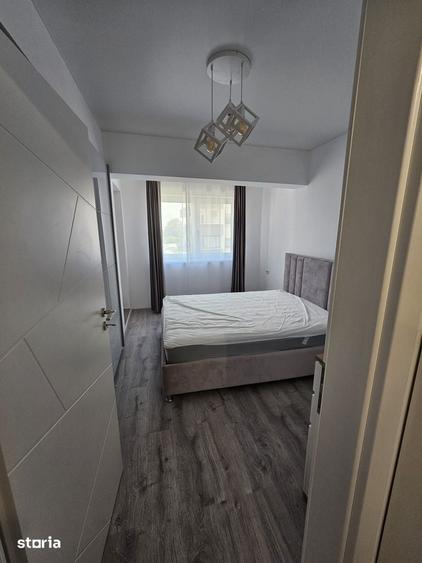 Apartament cu 2 camere în Apărătorii Patriei