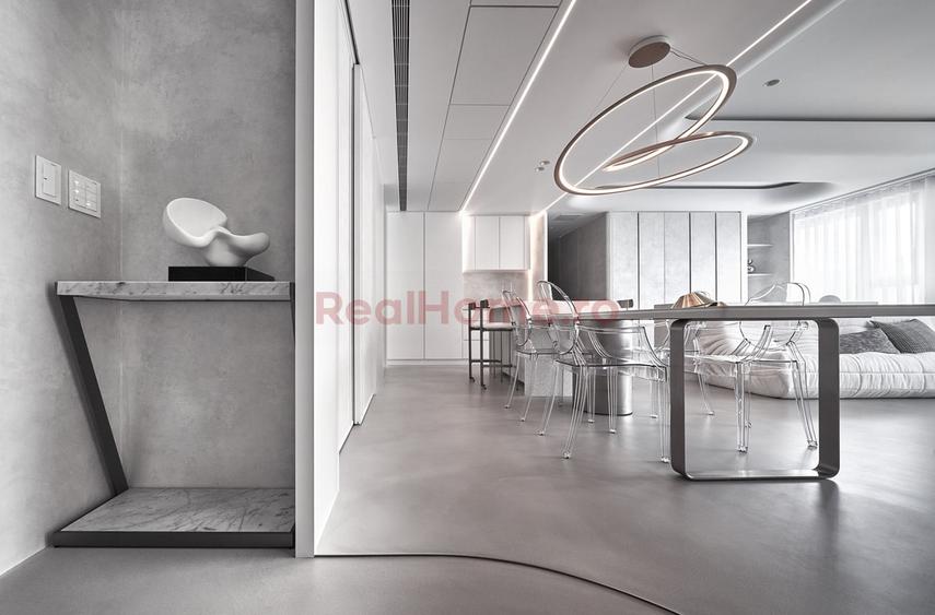 Apartament cu 4 camere decomandat în Theodor Pallady