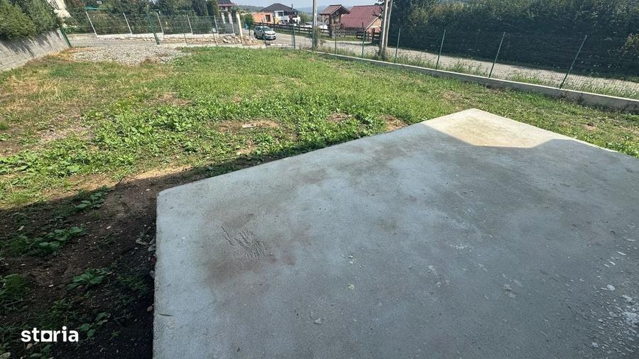 Casă cu 4 camere în Sadu