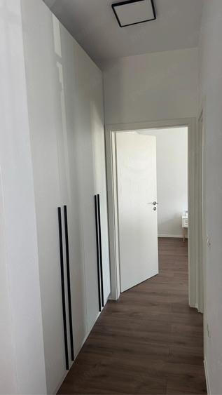 Apartament cu 2 camere semidecomandat în Giroc