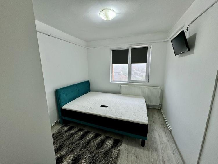 PF inchiriez apartament cu 2 camere decomandat - 1