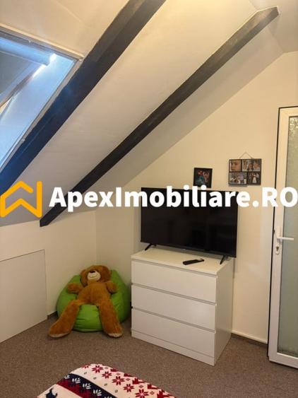 Apartament cu 3 camere semidecomandat în Ozana