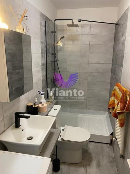 Apartament cu 2 camere decomandat în Ștrand