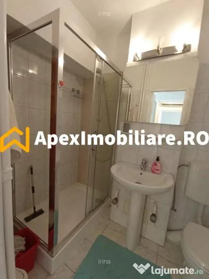 Apartament cu 2 camere decomandat în Victoriei