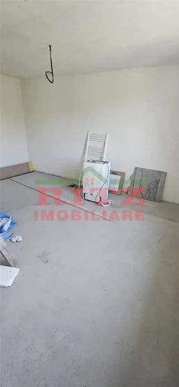 Apartament cu 2 camere în Caracal