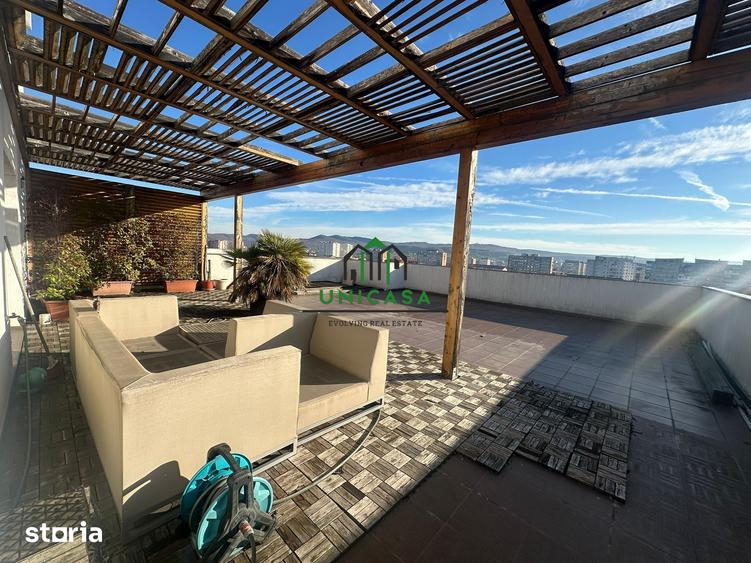 Apartament cu 4 camere în 1 Mai