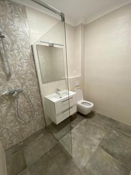 Apartament cu 2 camere decomandat în Soarelui