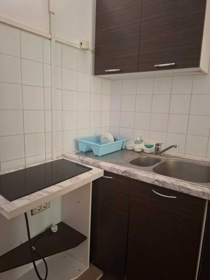 Apartament cu 2 camere semidecomandat în Complex Studențesc