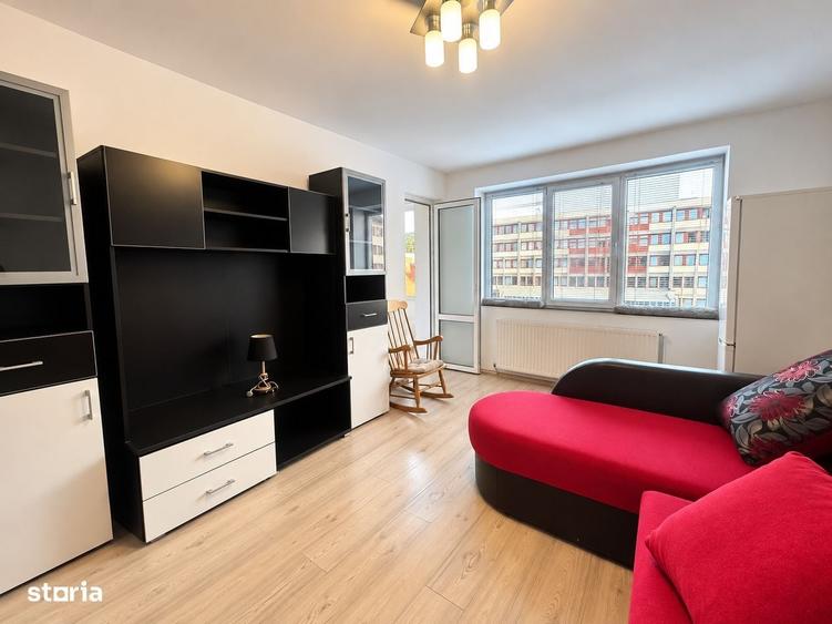 Apartament cu 2 camere decomandat în Centrul Civic