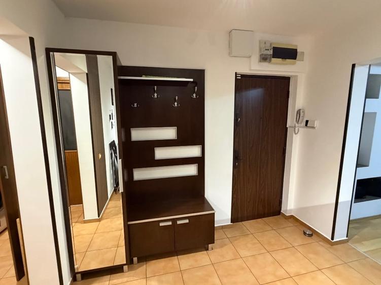 Apartament cu 2 camere decomandat, mobilat în Pantelimon