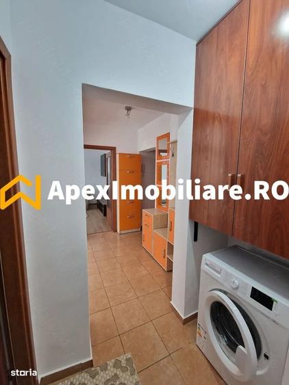 Apartament cu 2 camere decomandat în Central — fotografia 3