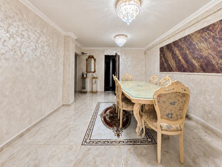 Apartament cu 3 camere decomandat, mobilat în Nord