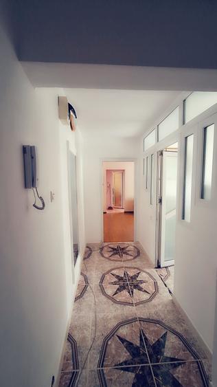 Inchiriez apartament 2 camere - 7