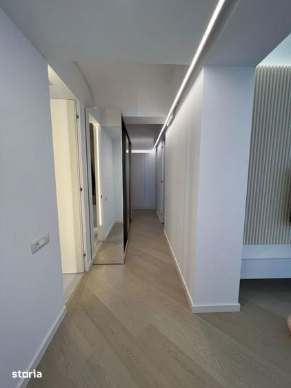Apartament cu 3 camere, mobilat în Aviației