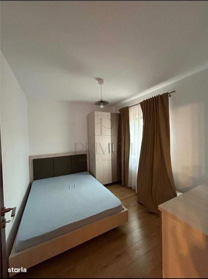 Casă cu 4 camere în Girocului