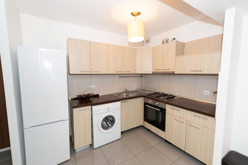 Apartament cu 2 camere semidecomandat în Vitan-Bârzești
