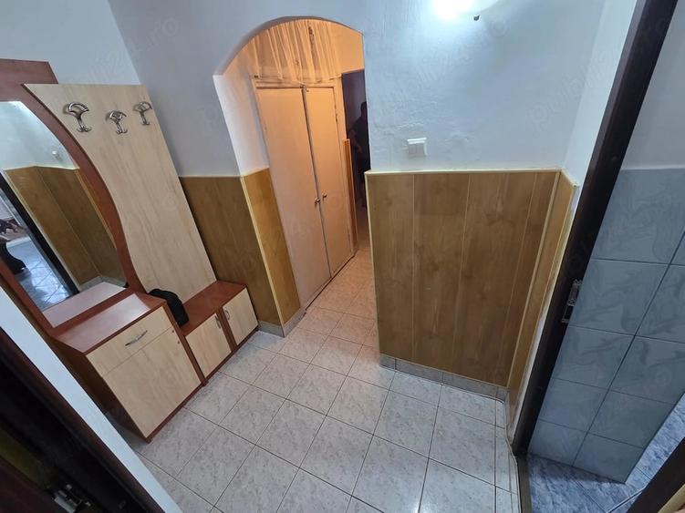 Apartament cu 3 camere decomandat în E3