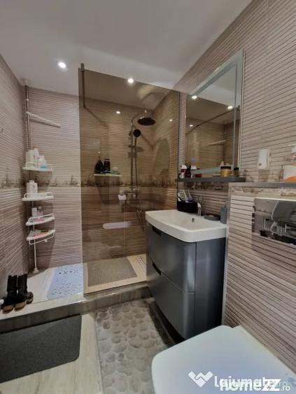 Apartament cu 2 camere decomandat în Hotvon