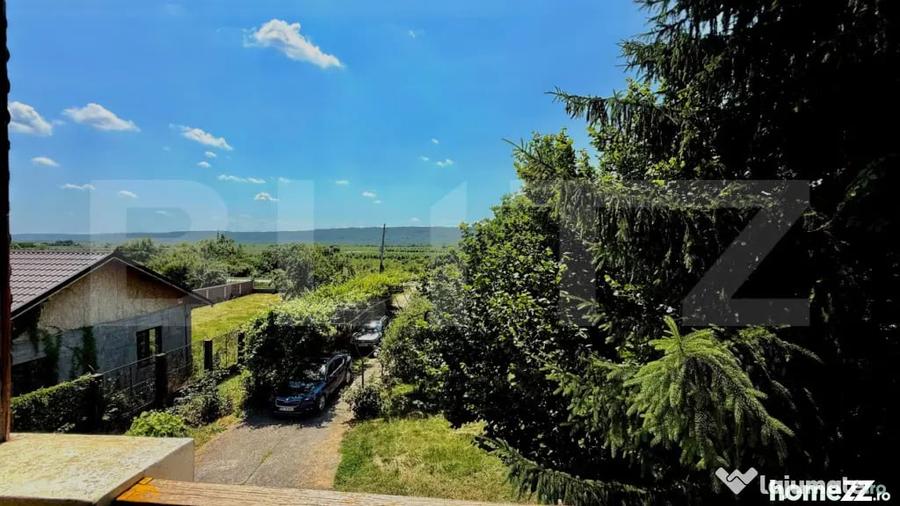 Casă cu 6 camere cu Teren 1108 Mp în Central