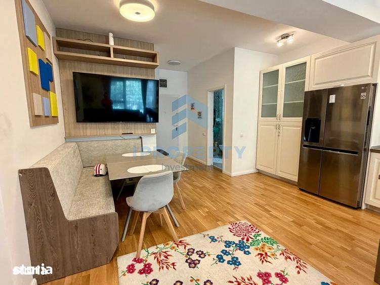Apartament cu 3 camere semidecomandat în 13 Septembrie