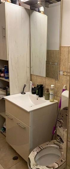 Garsonieră decomandată în Central