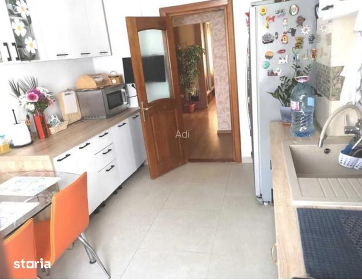 Apartament cu 4 camere decomandat în Nord