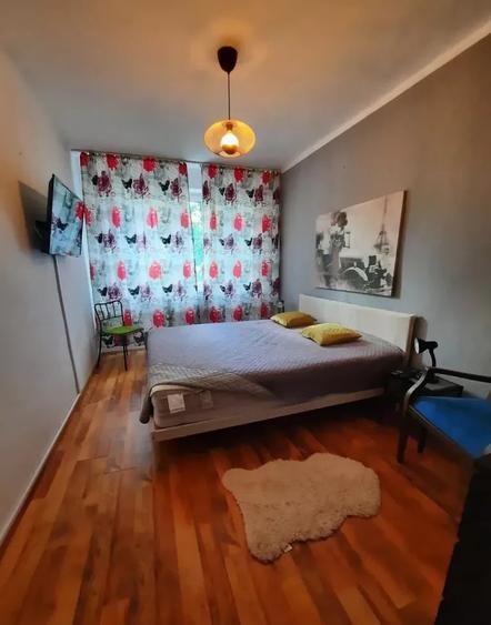 Apartament cu 2 camere decomandat, mobilat în Titan