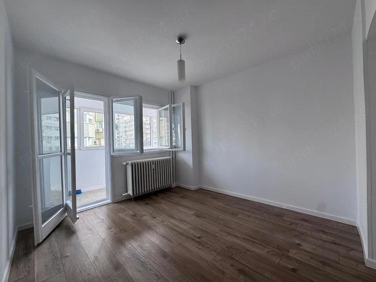 Apartament cu 4 camere decomandat în Iancului