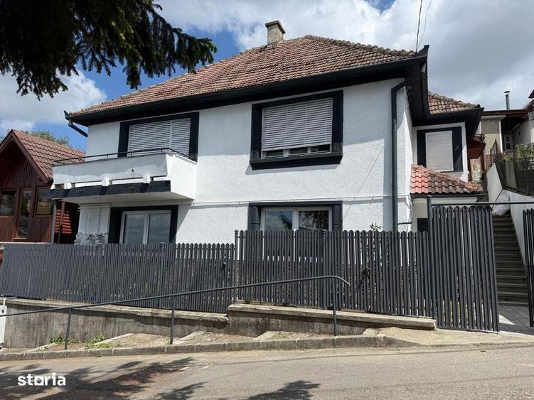 Apartament cu 2 camere în Brașovul Vechi