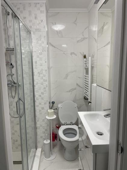 Apartament cu 2 camere semidecomandat în Magheru