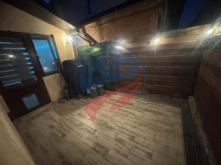 Casă individuală cu 3 camere cu Canalizare în Exterior Sud