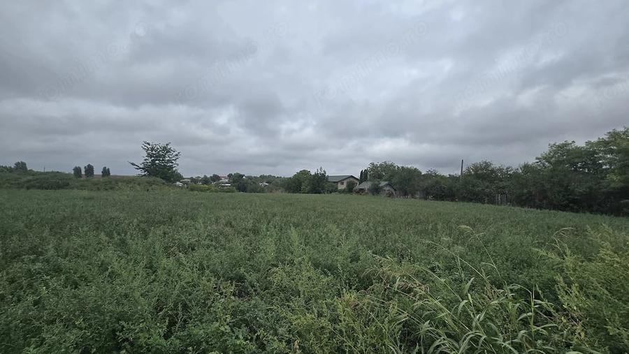 Teren de 1186 mp, în Central