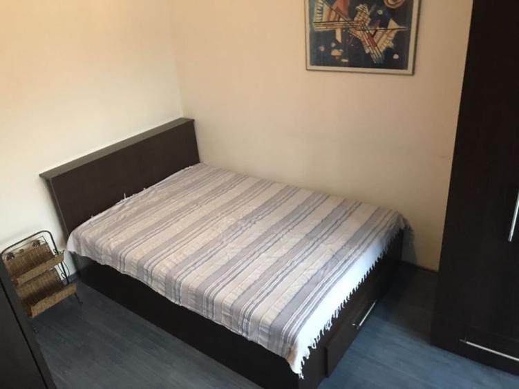 Apartament cu 2 camere semidecomandat în Calea Victoriei