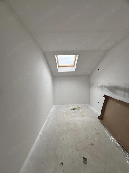 Apartament cu 2 camere decomandat în Buziașului