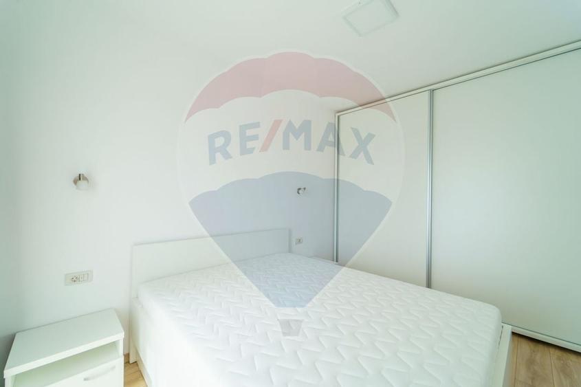 Apartament cu 2 camere semidecomandat, mobilat în UTA