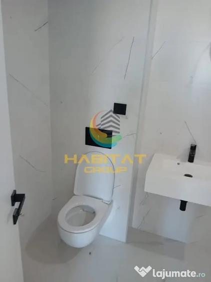 Apartament cu 4 camere decomandat în Titan