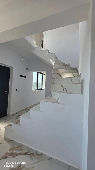 Casă cu 3 camere cu Teren 380 Mp în Bârnova