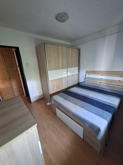 Apartament cu 2 camere semidecomandat în Brazda lui Novac