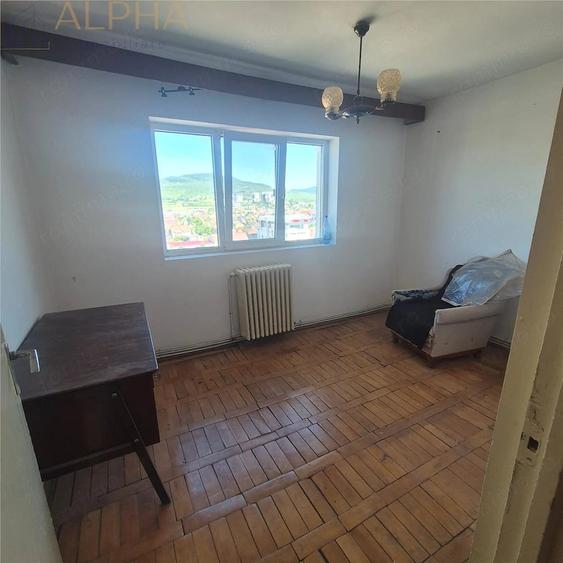 Apartament 4 camere Str. Florilor, Bistrita , Jud B-N - 1