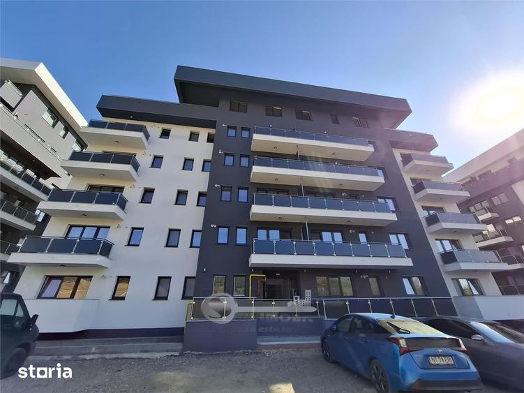 Apartament cu 3 camere decomandat în Galata