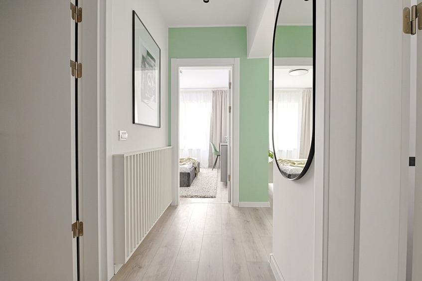 Apartament cu 2 camere semidecomandat, mobilat în Militari