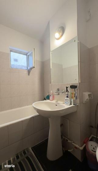 Apartament cu 3 camere decomandat în Inel II
