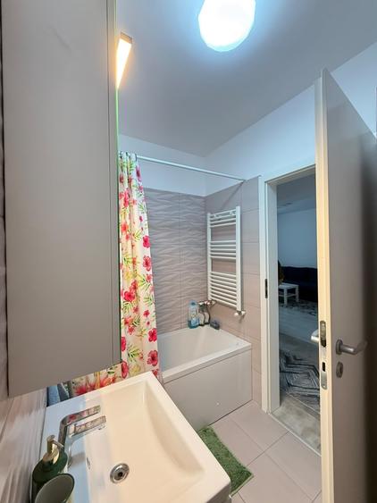Apartament cu 2 camere decomandat în Militari