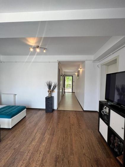 Apartament cu 3 camere decomandat, mobilat în Nord