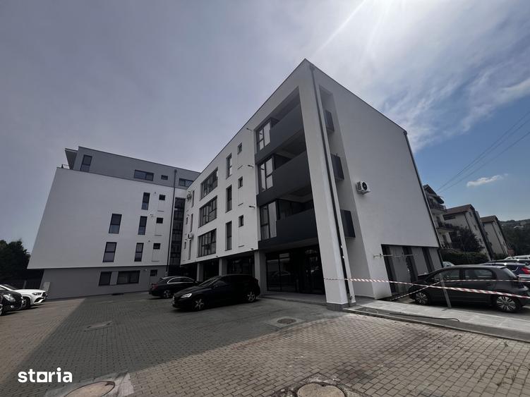 Spațiu comercial, de 103 mp, în Borhanci