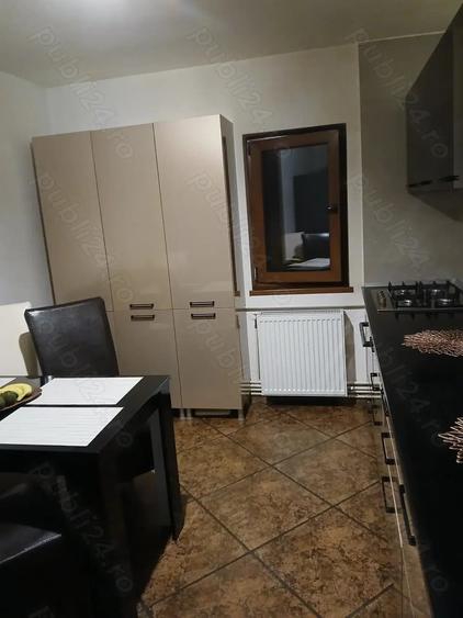 Apartament cu 4 camere în Central