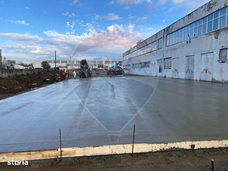 Spațiu comercial, de 9,347 mp, în Central