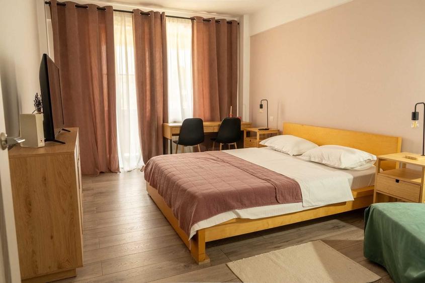 Apartament cu 2 camere decomandat în Central