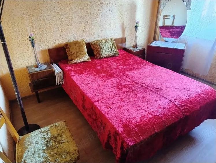 Apartament cu 2 camere decomandat în P-ța Mihai Viteazu